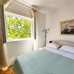 Mediterranean Olive Waterfallskrka-croatia Vakantiehuis
