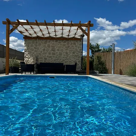 Holiday home Mediterranean Olive Waterfallskrka-croatia Gulin