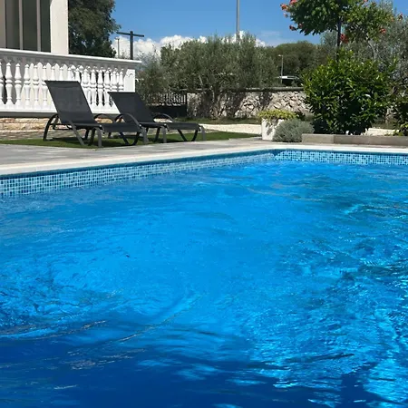 Casa vacanze Mediterranean Olive Waterfallskrka-croatia *