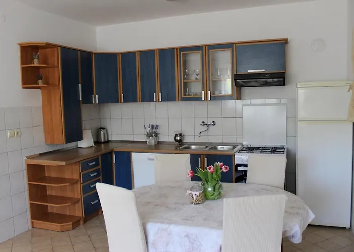 Mediterranean Olive Waterfallskrka-croatia Gulin