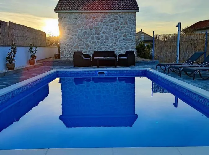 Mediterranean Olive Waterfallskrka-croatia Vakantiehuis