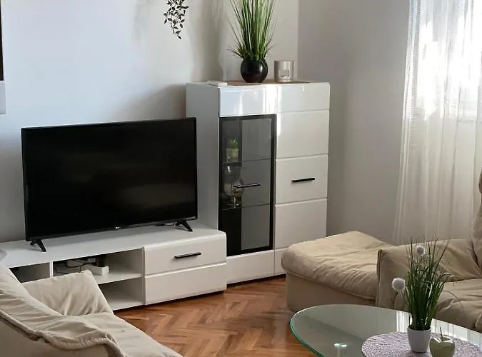 Mediterranean Olive Waterfallskrka-croatia * Gulin