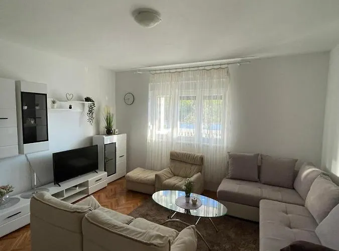 Mediterranean Olive Waterfallskrka-croatia Vakantiehuis